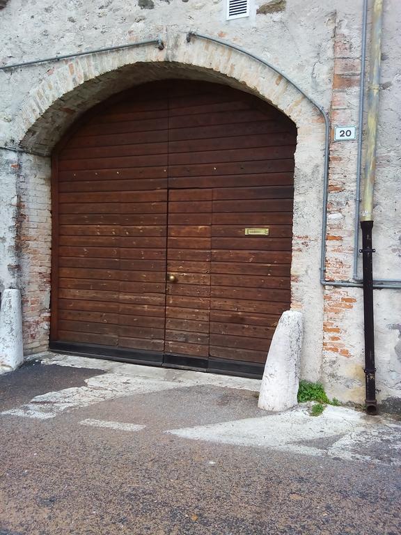 Appartamento Balkissa San Felice del Benaco Exterior photo