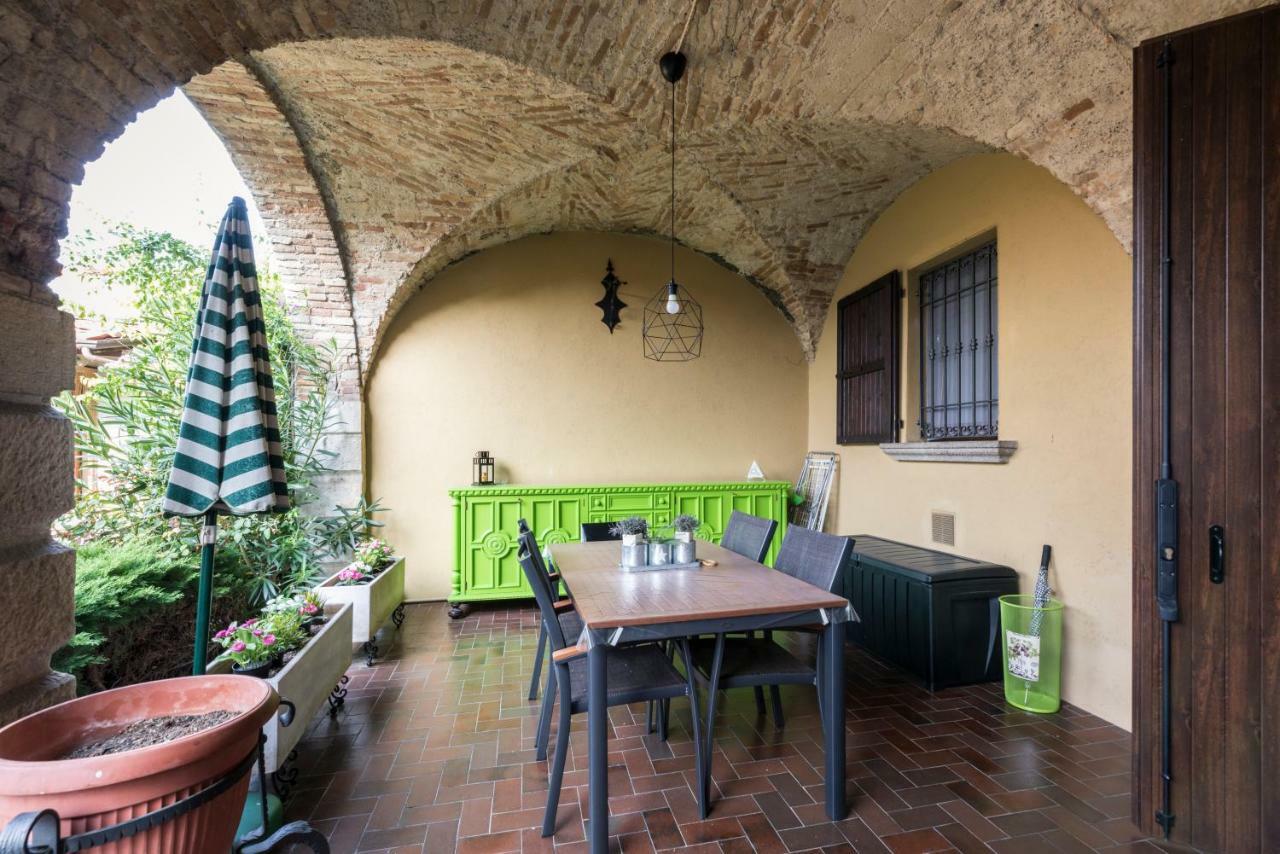 Appartamento Balkissa San Felice del Benaco Exterior photo
